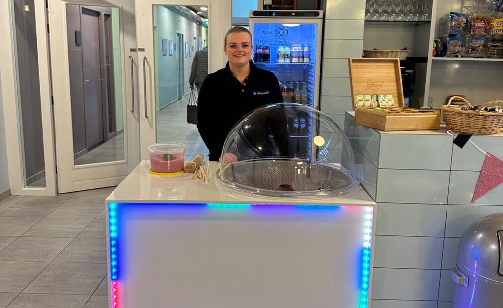 Suc6verhuur - Professionele suikerspinmachine huren